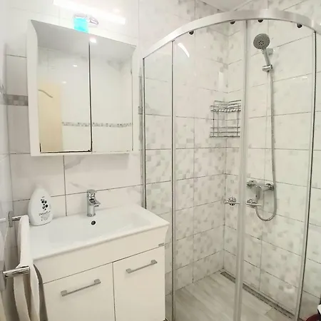 Apartment Апартамент За Гости При Ели *